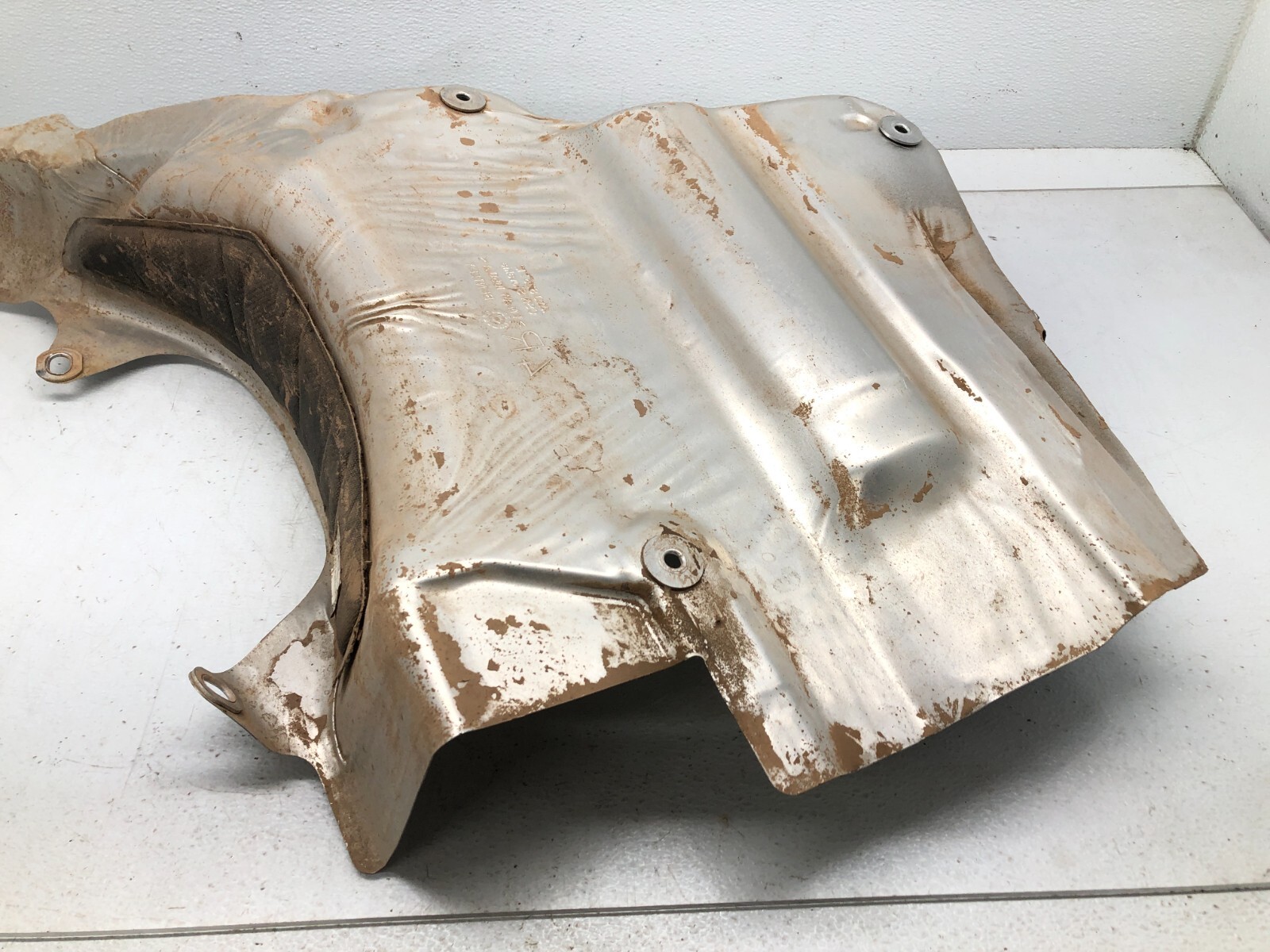 2014-2018 BENTLEY FLYING SPUR RIGHT PASS REAR HEAT SHIELD SOUND DAMPER COVER OEM