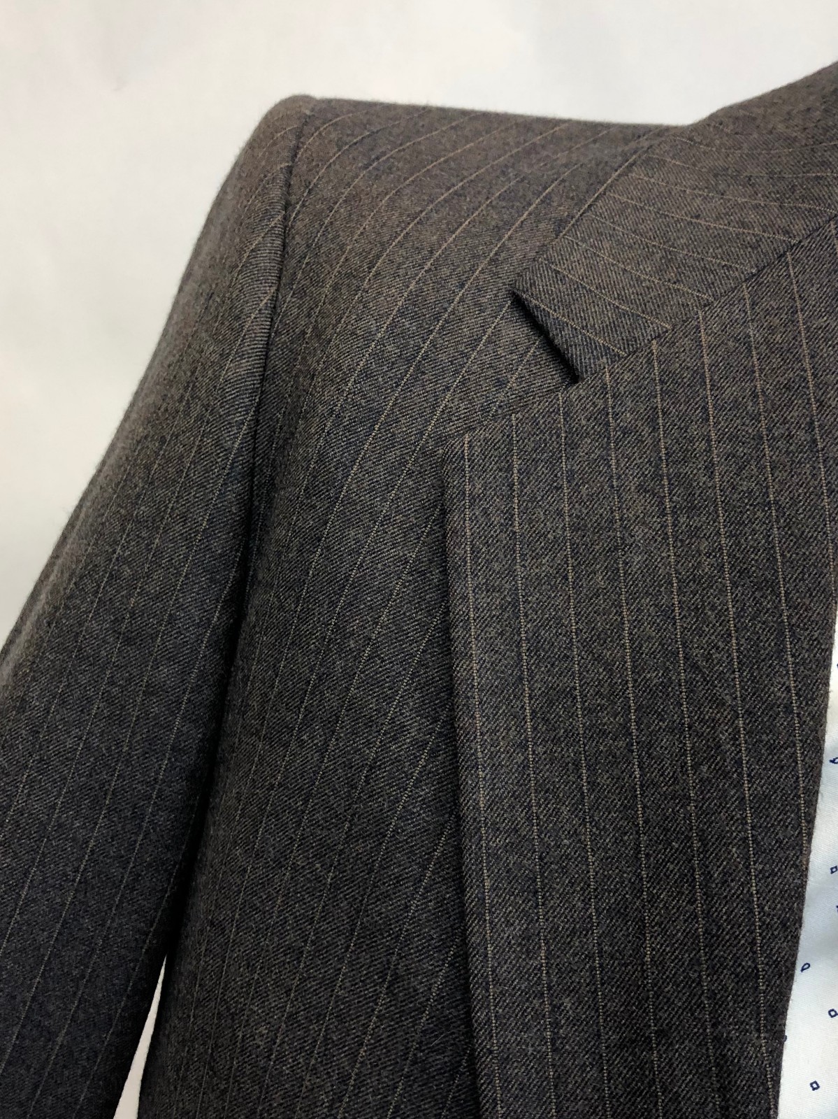 Giacca lana gessato marrone 2 bottoni Yves Saint Laurent FRANCIA VINTAGE designer 39 L