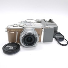  NEAR MINT Olympus PEN E-PL9 Mirrorless Digital Camera 14-42mm EZ Lens - TESTED