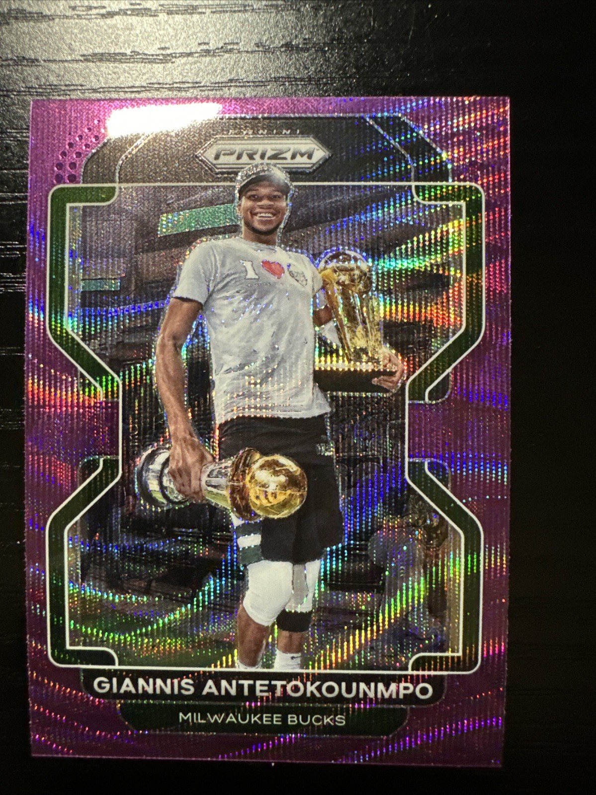2021-22 Panini Prizm Giannis Antetokounmpo #1 Purple Wave Champion Bucks SP