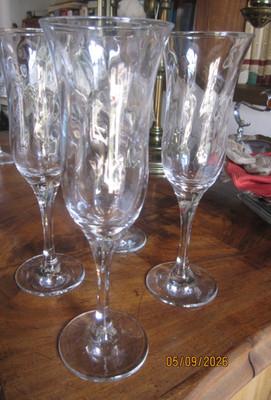 4 Pasabahce Circle of Art of Glass Swirl Champagne Flutes Made in Turkey