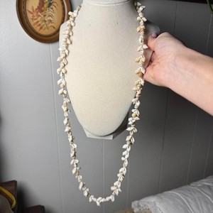 Vintage Natural Shell Lei Necklace Long Strand Puka Spiral Beach Boho Cream Tan