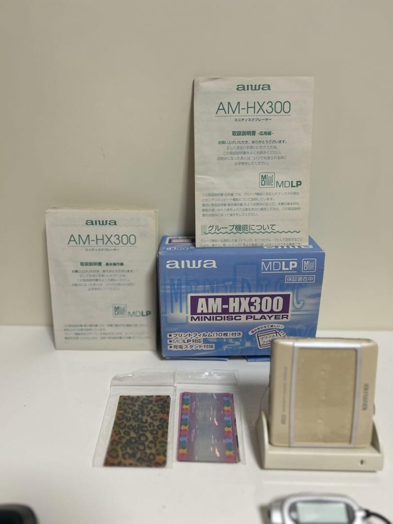 Aiwa md walkman Minidisc player am-hx300 in working