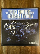 ‘The Teskey Brothers’ Band Duo Signed Vinyl Album ‘Live At Hamer Hall’ Beckett ‘The Teskey Brothers’ Band Duo Signed Vinyl Album ‘Live At Hamer Hall’ Beckett
