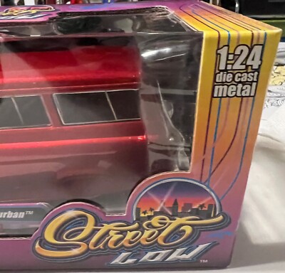 Jada Toys STREET LOW 1957 RED Chevy SUBURBAN LOWRIDER Series