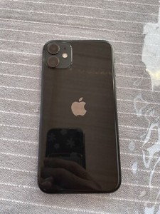 Apple iPhone 11 - 128GB - Black