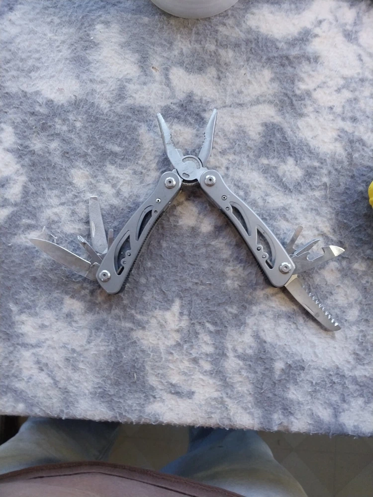 Multi Tool Kit Pliers Pocket Knife Folding Screwdriver Multi-functional