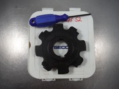 Seco Indexable Slot Milling Cutter 1.5'' Arbor 33518 0500 0750 4N (LOC2049A)