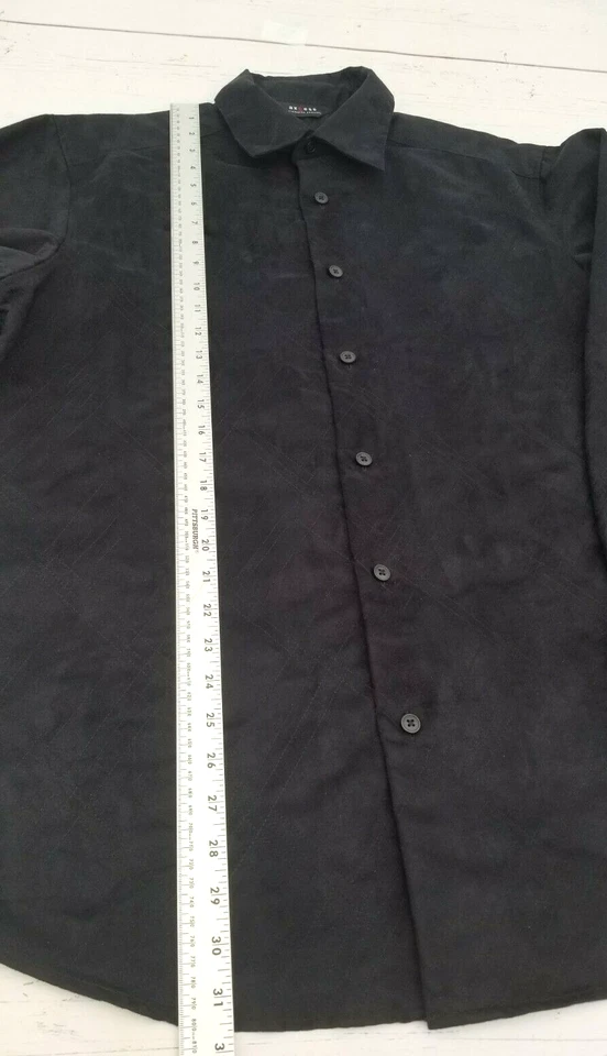 Camisa manga larga con botones Axcess para hombre talla L. Foto 2 de 4