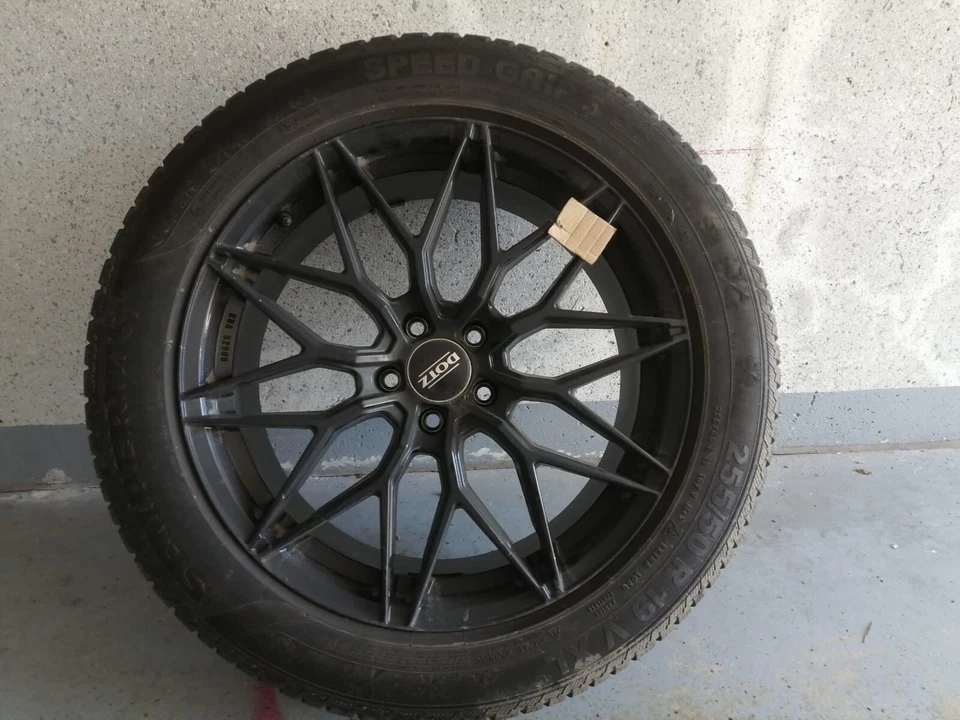 winterräder komplett set audi Q4, DOTZ,Semperit, 19 zoll, ca. 17000 km, profil 4 - Bild 2 von 4