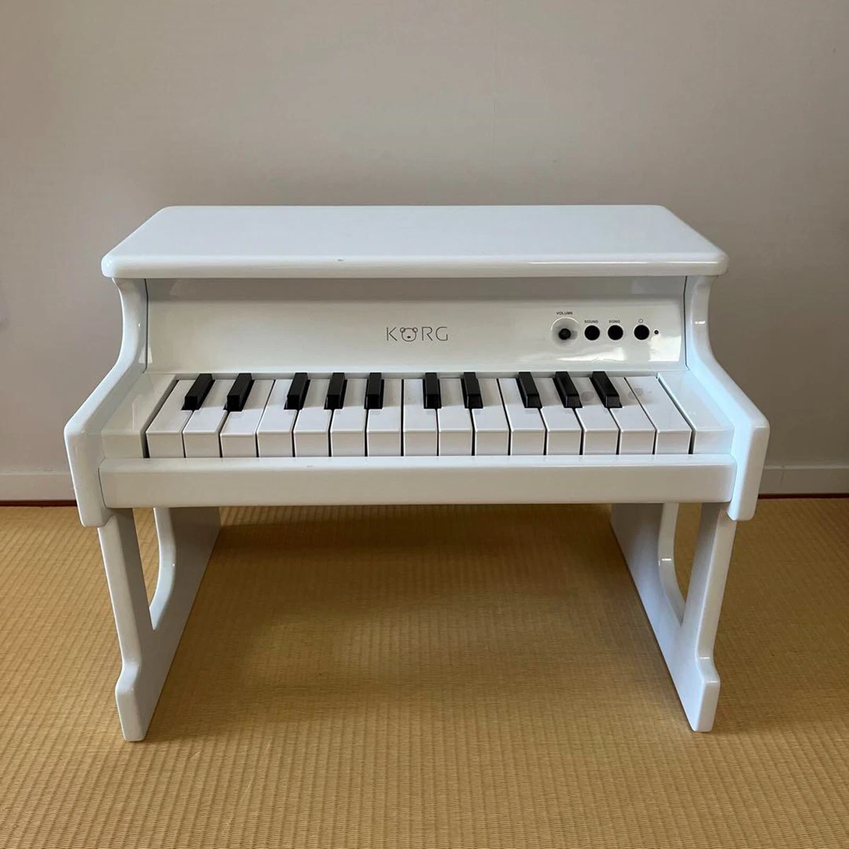 KORG Tiny Piano White Digital Toy Piano 25 Key