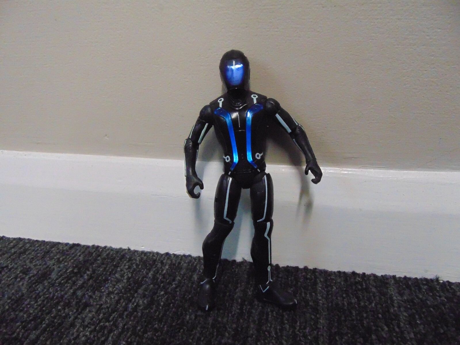 Picture 3 of 15