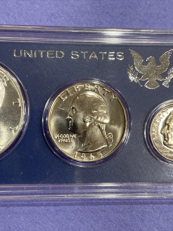 1965 US Special Mint Set Coins In Genuine Government SMS Holder - Image 4 of 4