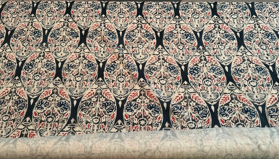 Tela Designers Guild "Machu Rouge" 3 yardas - color - rojo/blanco/azul Foto 2 de 4