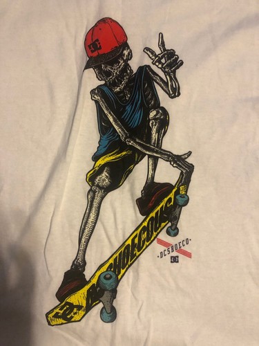 DC Skateboarding Tshirt Size Med White-NWT-PLS READ DESCRIPTION - Picture 2 of 8