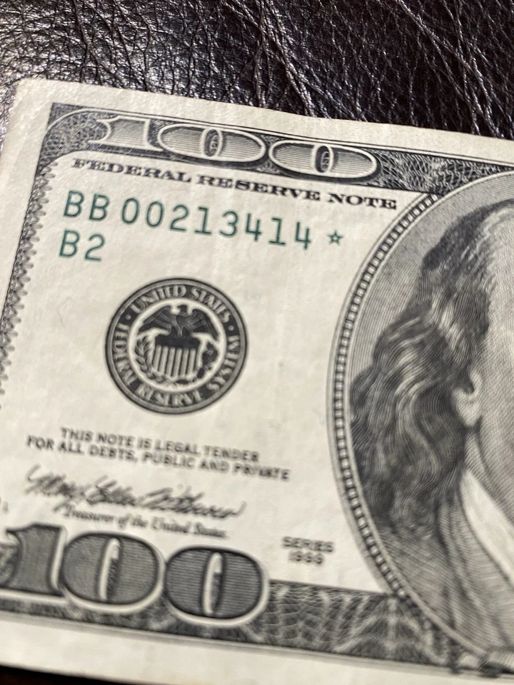 1999 $100 Dollar Star Note With Low Serial Number -VERY LIGHTLY CIRCULATED - Image 3 of 4