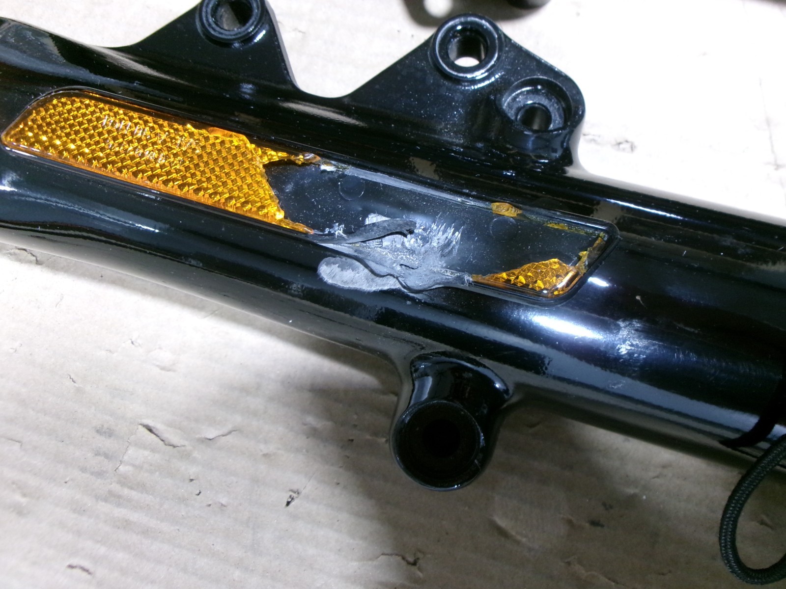 2024-2025 Harley Davidson Helix Road Glide/Street Glide Fork Leg Set, Used