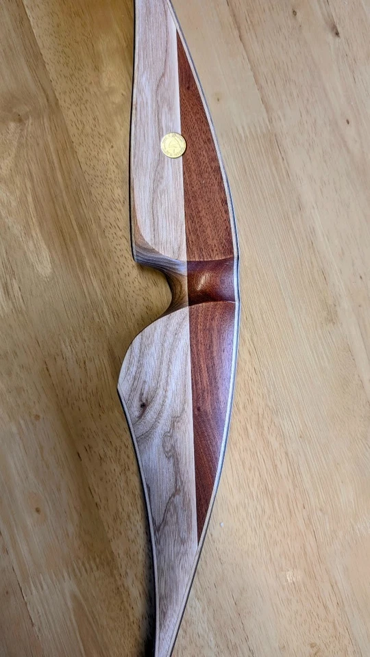 As New Gera-Bows “Elephant Deluxe” Recurve Bow (60" 45lb) - image 2 of 4