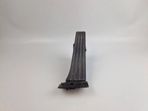 Accelerator pedal