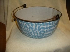 ANTIKER RUNDER BLAUER WIRBEL EMAILLEGESCHIRR/GRANITGESCHIRR TOPF MIT GRIFF 5" hoch x 12" Durchmesser