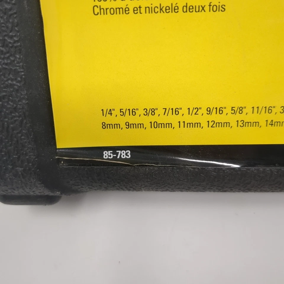 Juego de llaves combinadas Stanley de 20 piezas con estuche - estándar y métrico Foto 2 de 4