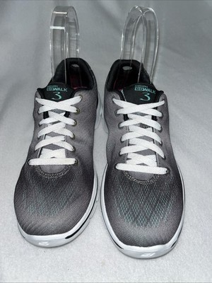 Sketchers Go Walk 3 LACE UP Women s Size 6 Shoes , Goga Mat, Gray, And Aqua.