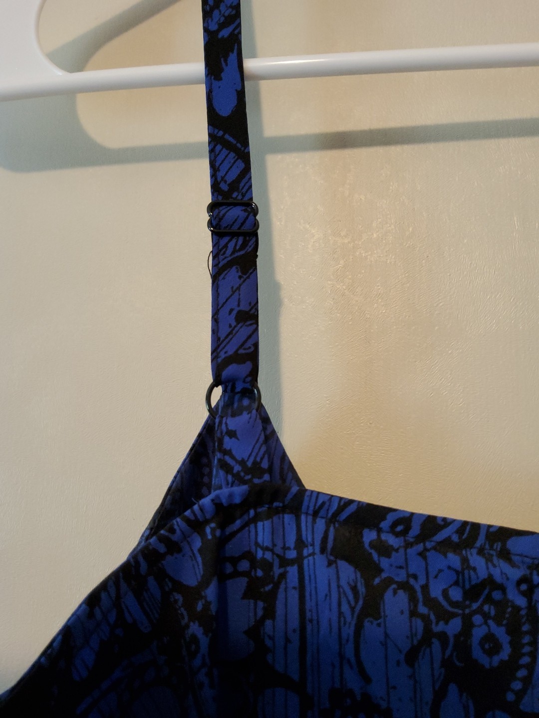 GAP Blue Black Ruffled Front Adjustable Straps Pu… - image 5