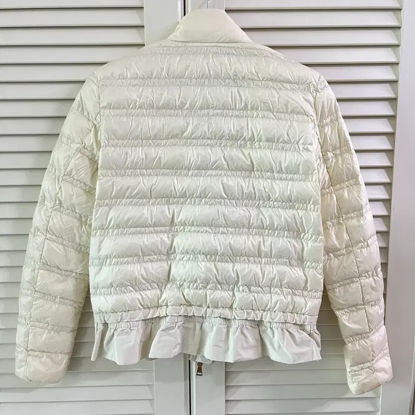 Moncler Lace 2-Way Padded Coat - 8.5/10 thumbnail 8