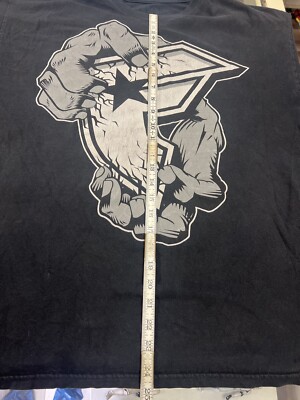 FAMOUS STARS & STRAPS BOH クッション FAMOUS STARS & STRAPS HAND CRUSHER BOH BLACK T SHIRT Large