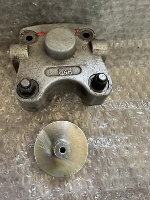 30-75A Cleveland Brake Caliper Assembly Cessna 172 R,S 