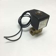Honeywell 7121KBN2GF00 Solenoid Valve, 2-Way NC, 120VAC Coil, 1/4" NPT, 1000psi