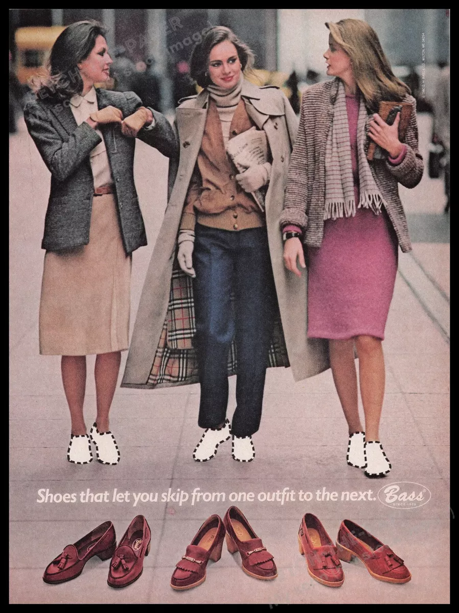 Bass Shoes 1980s Print Advertisement Ad 1980 Working Women Walking in the City