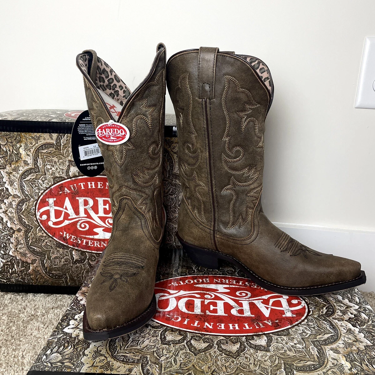 Laredo store access boots