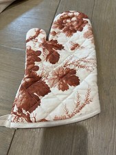 Williams Sonoma Grape toile Oven Mitt Rust ta...