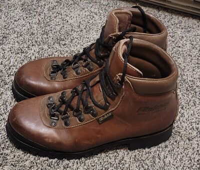 WOMEN S RAICHLE VINTAGE LEATHER MOUNTAINEERING/HIKING/TRAIL BOOTS SZ 8