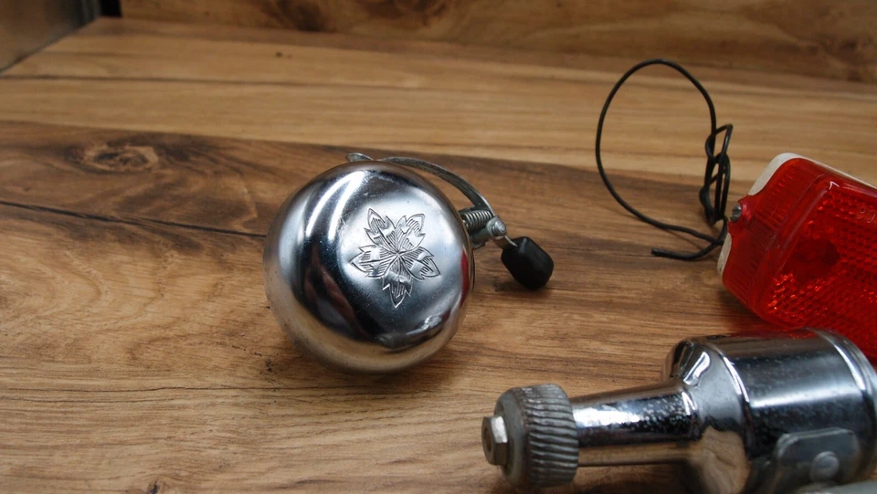 1980's vintage touring bike bell with lights and dynamo - Image 3 of 4