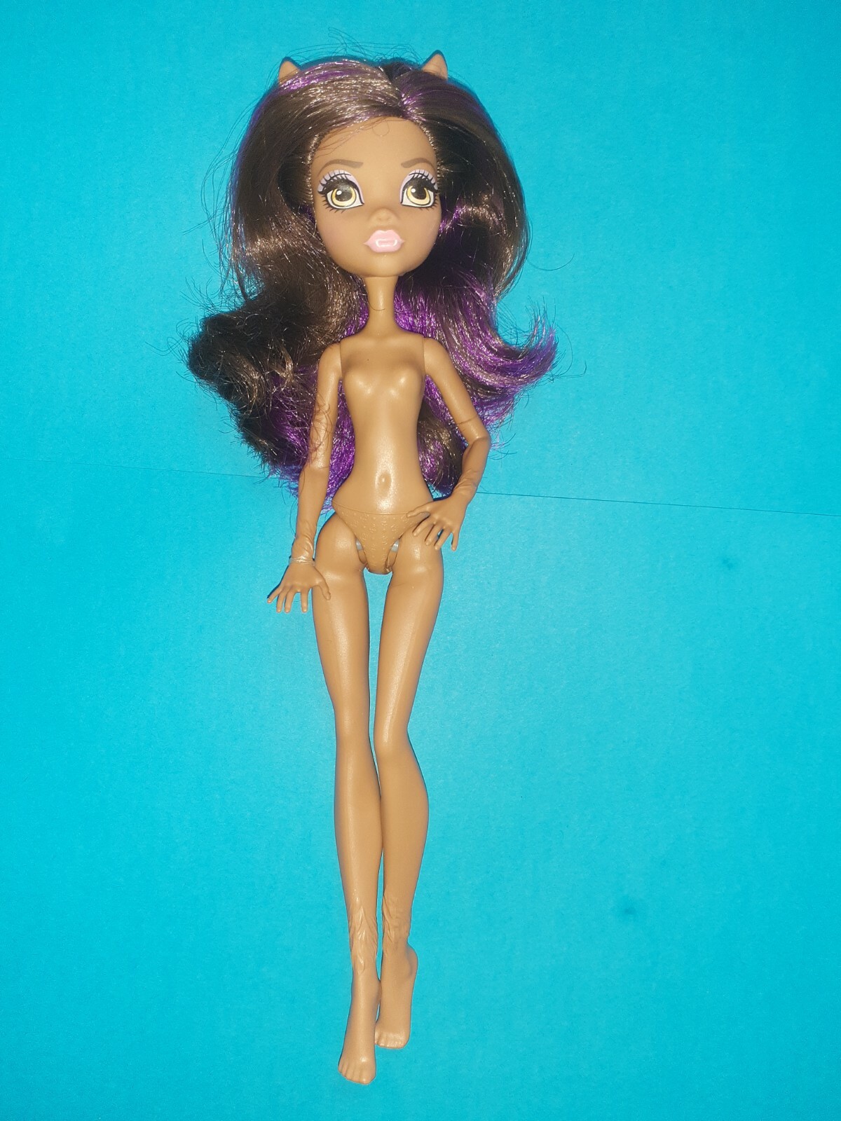 Clawdeen wolf naked