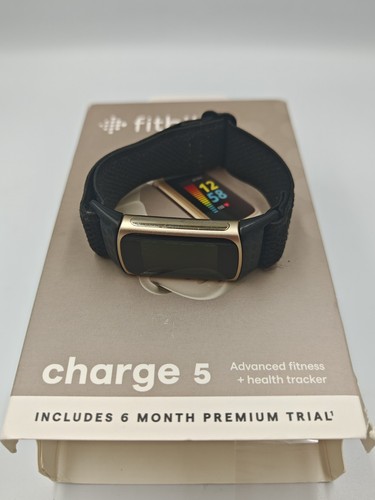 Fitbit Charge 5 Fitness Tracker Estuche Dorado - En Caja, Banda Extra, Correa No OEM - Imagen 10 de 13