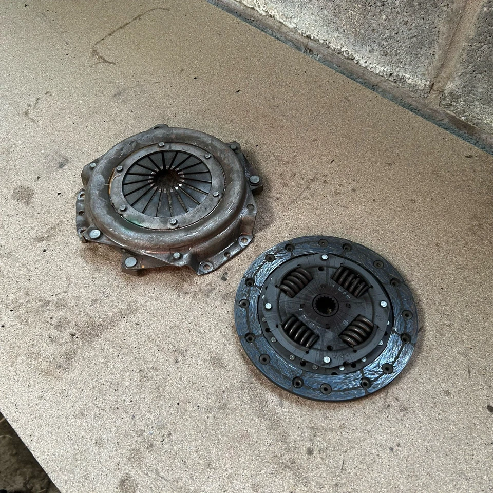 Peugeot 206 Clutch And Pressure Plate 1.4 8v Petrol 20,000 Miles 1998-2009 - Image 3 of 4