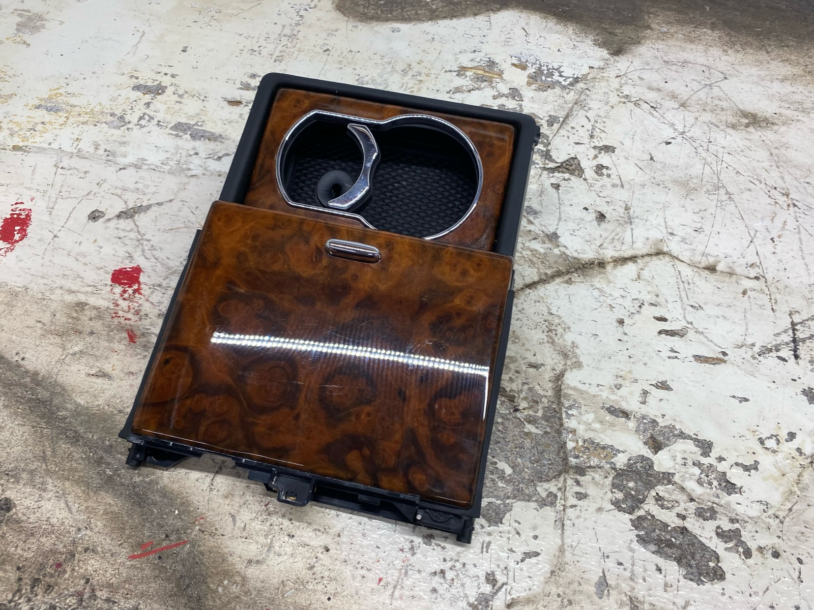 2010-2020 BENTLEY MULSANNE OEM FRONT CENTER CONSOLE STORAGE SLIDING TRAY PANEL