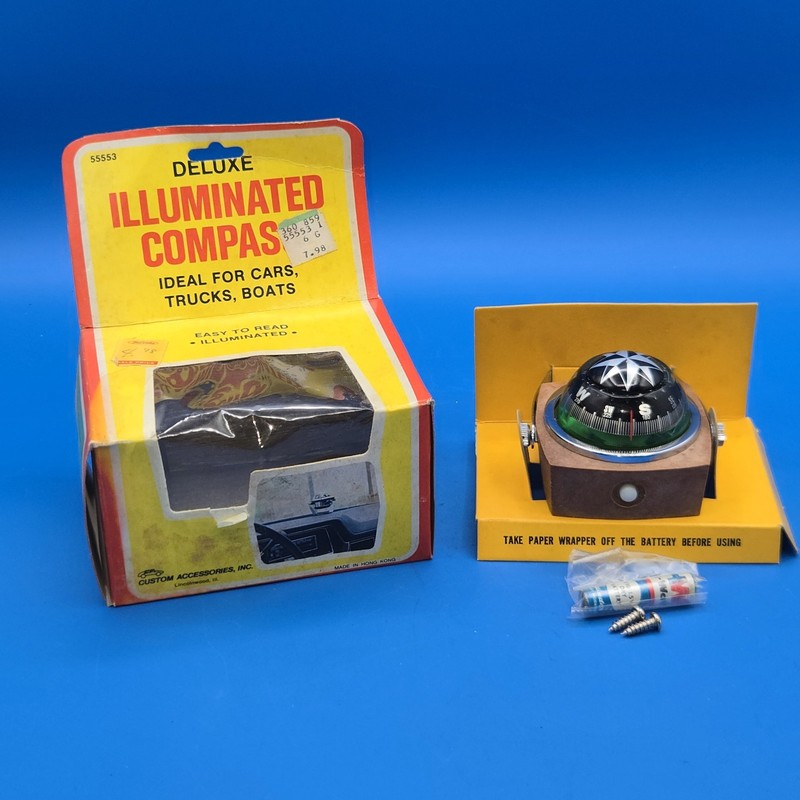 VTG  CAR & BOAT Illuminated Compass  New in Box