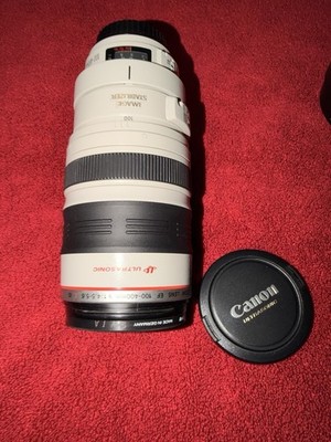 Canon EF 100-400mm f/4.5-5.6L IS USM Zoom Telephoto Lens EF Mount