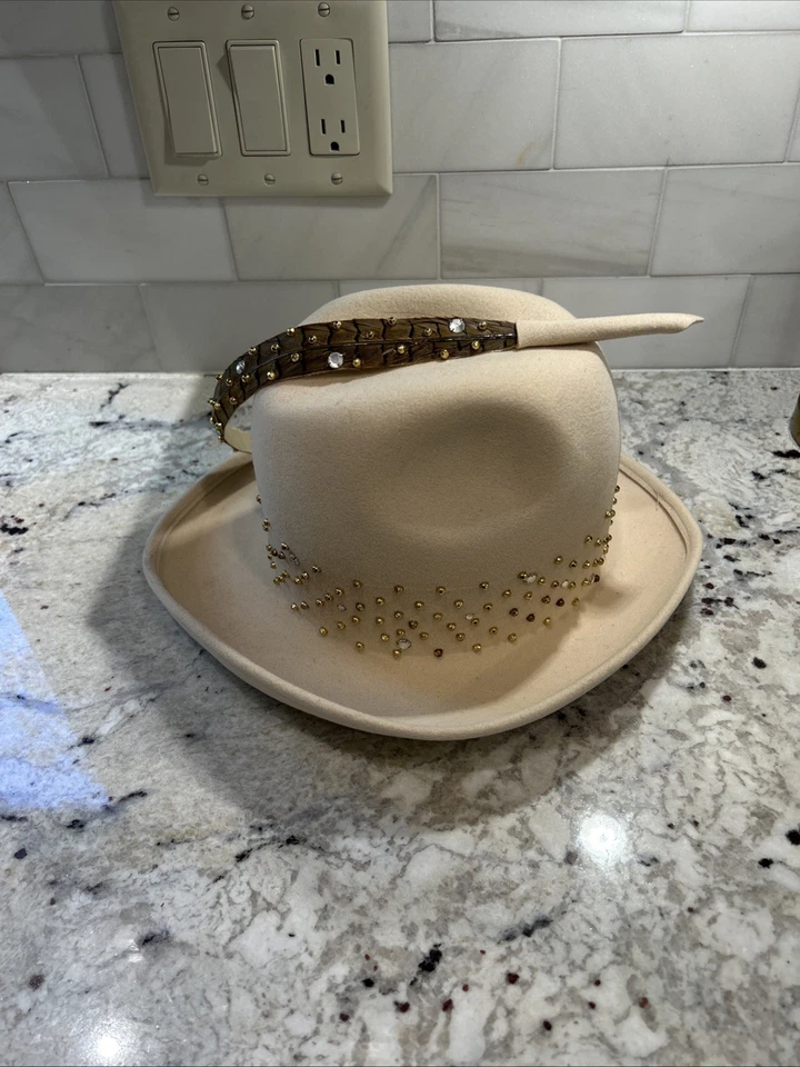 Sombrero Vintage Mr John Clásico 100% Lana Crema Con Pluma Hecho en EE. UU. "Excello" Foto 3 de 4