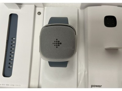 Fitbit Versa 4 Fitness Smartwatch Activity Tracker FB523SRAG-US