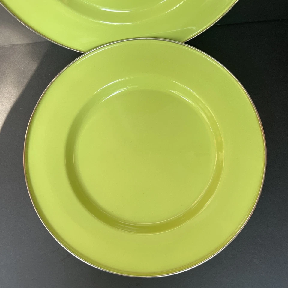 Discontinued Pottery Barn Enamelware Chargers Plates 12” Lime Green x2 Partyware - Image 3 of 4