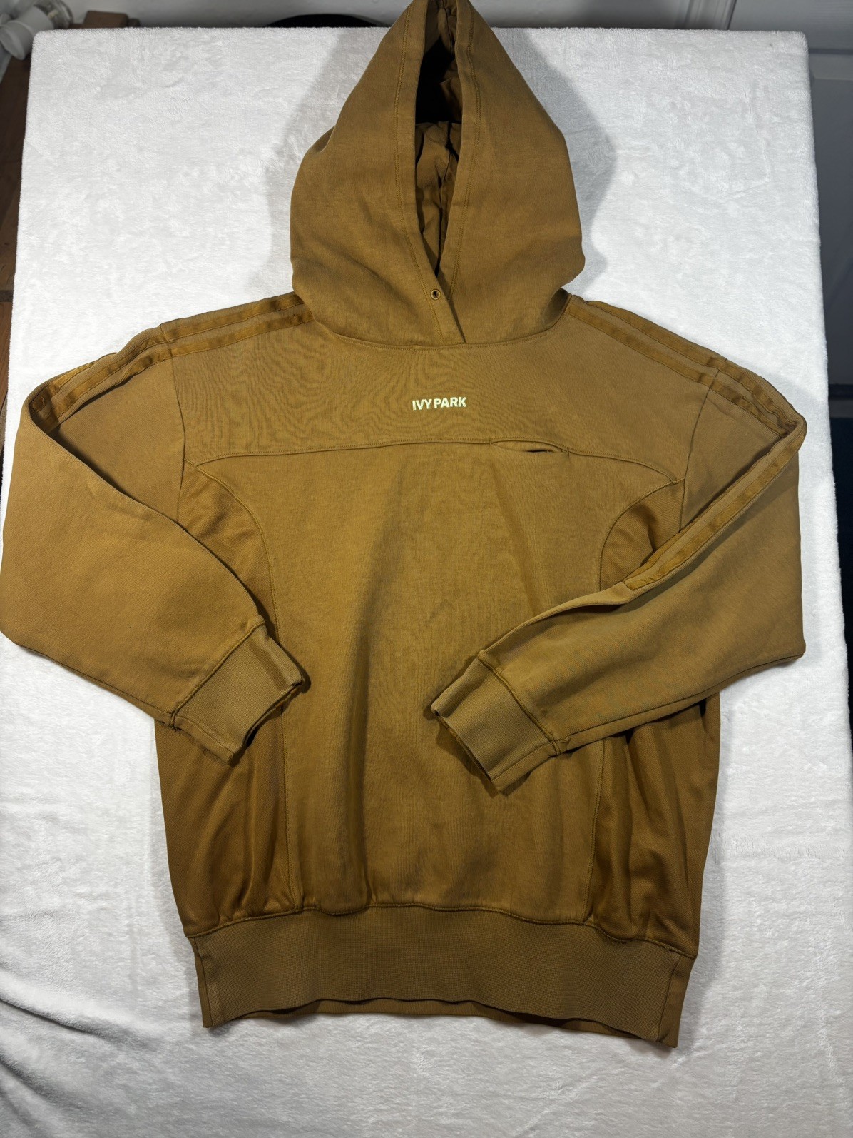 Seller photo, eBay