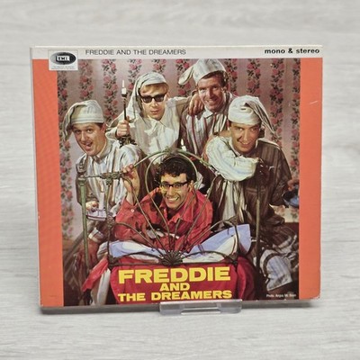 Freddie & the Dreamers The Two Faces Of Freddie Eight Faces Of Dreamers CD 1999