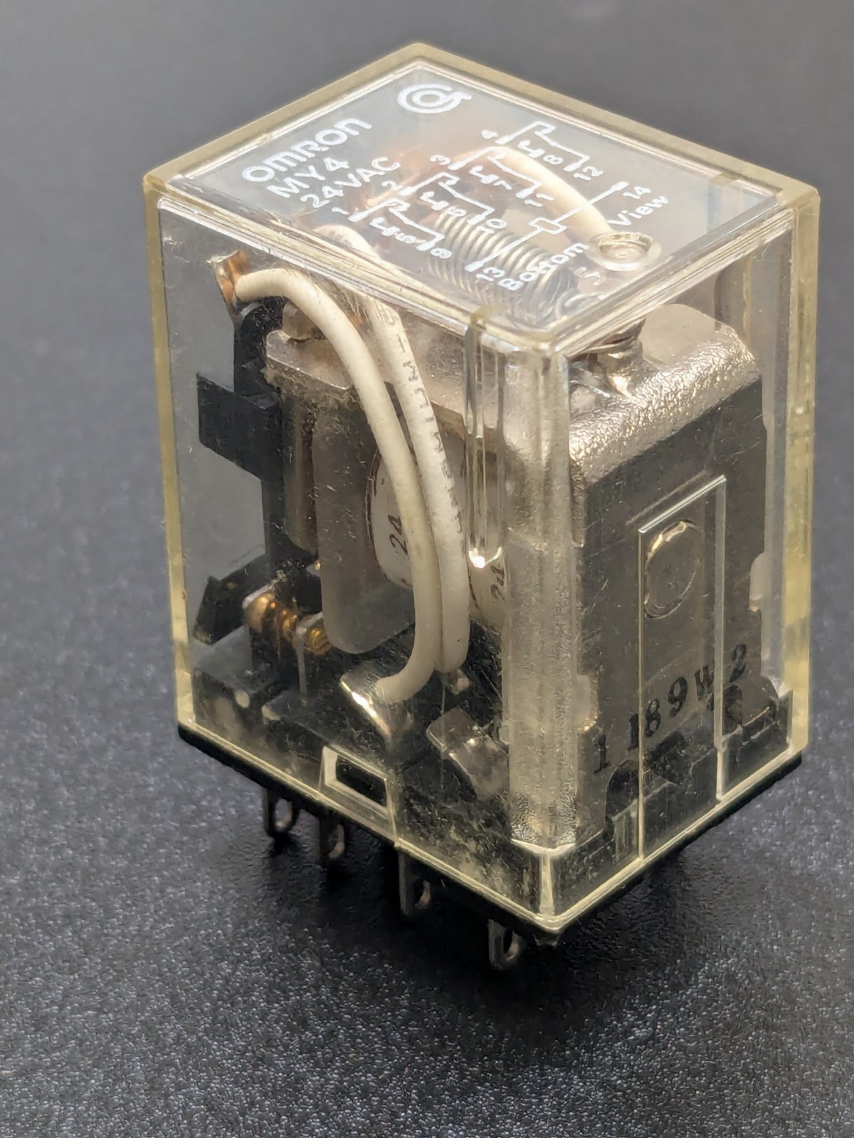OMRON MY4 24VAC 14-Pin Plug-In Relay