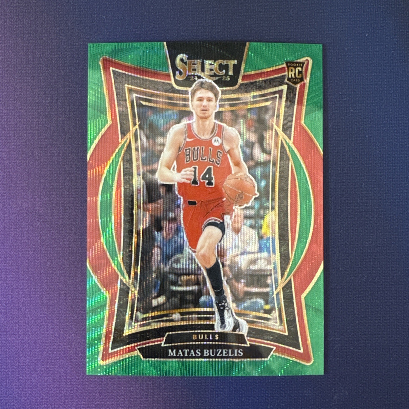 2024-25 Panini Select - Concourse Matas Buzelis #70 Green Wave Prizm /50 (RC)