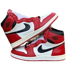 FRESH!  1985 Nike air Jordan 1 chicago Size 9...